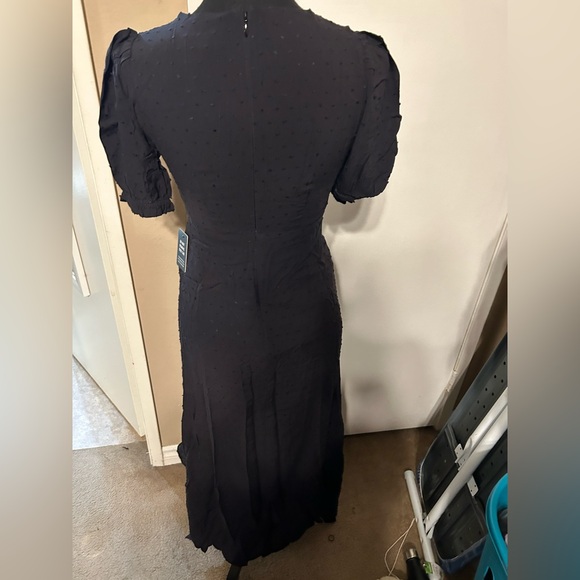 Express Black Dress XXS Textured Hi Low Puff Sleeve - Picture 2 of 3